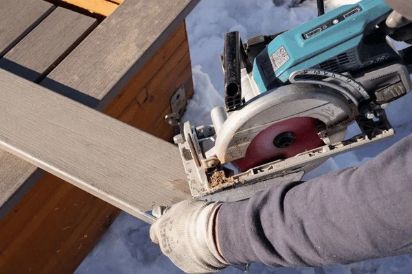 Advanced saw systems for clean cuts on composite and cedar.